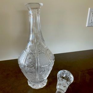 Wine jar crystal